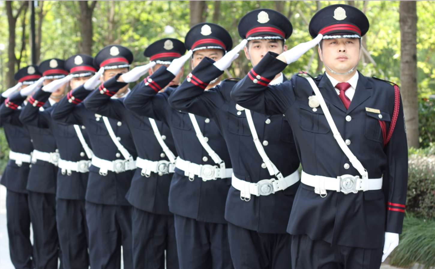 貼心服務 建行管家：建行省分行領導表彰南都物業(yè)服務團隊