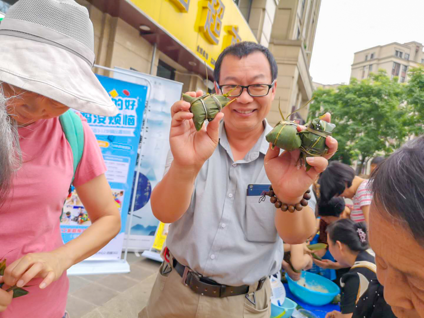 傳承經(jīng)典·端午同樂|鄰里共佳節(jié)，與美好一見“粽”情